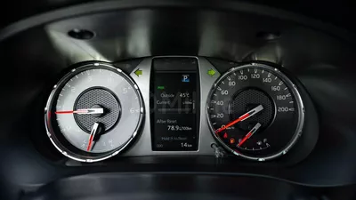 Toyota Hilux GR SPORT-10