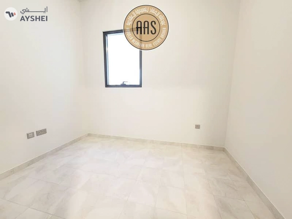 NEAR TO POOL PARK 3BED+MAID VILLA AVAILABLE IN VILLANOVA
