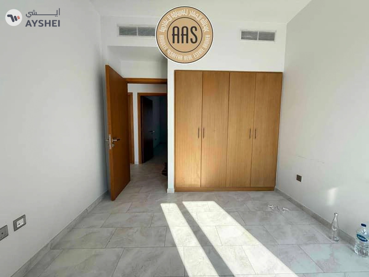 NEAR TO POOL PARK 3BED+MAID VILLA AVAILABLE IN VILLANOVA-5-5