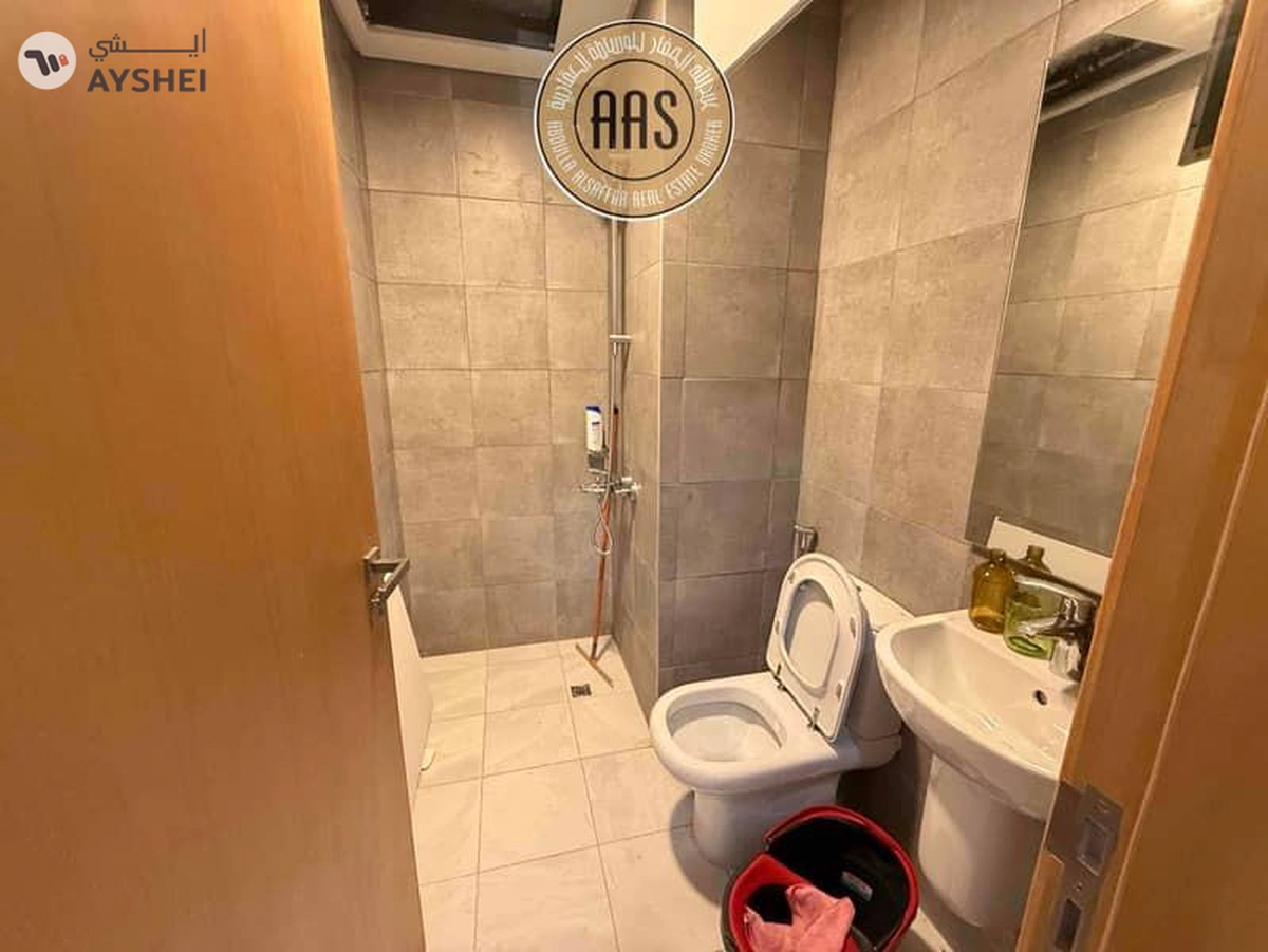 NEAR TO POOL PARK 3BED+MAID VILLA AVAILABLE IN VILLANOVA-7-7