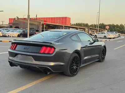 فورد موستنج GT قير عادي بحالة جيدة-4