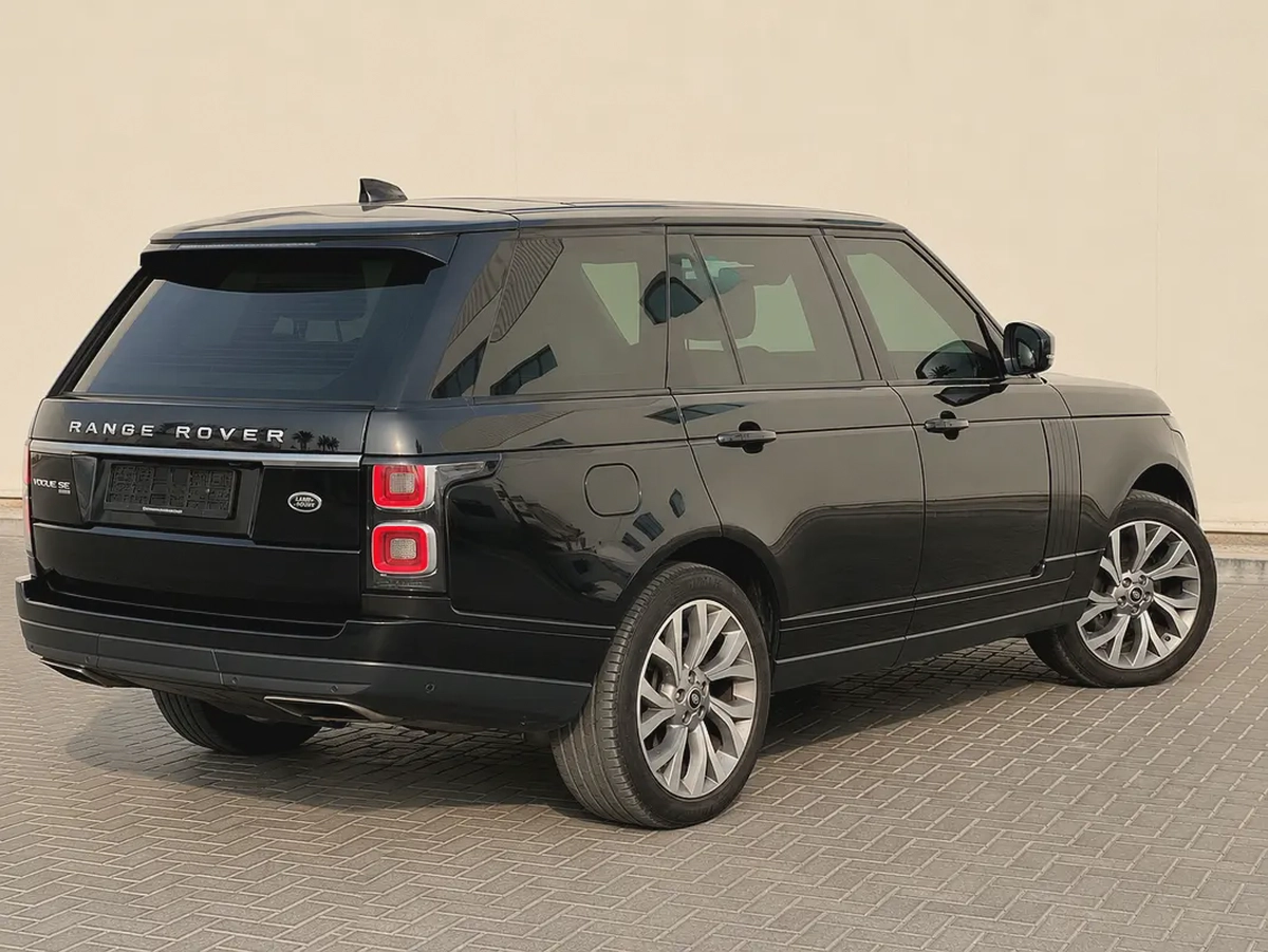 Land Rover Range Rover SE 2019 GCC Specs-3-3