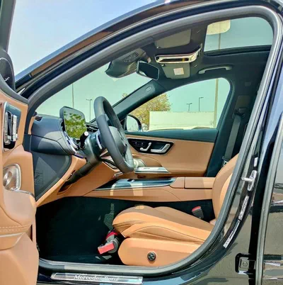 Mercedes Benz E300 AMG Full Option Agency Warranty 2026 GCC-13