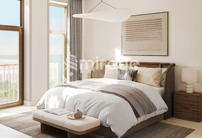 Luxury 3BR | Pool View | Premium Location-4
