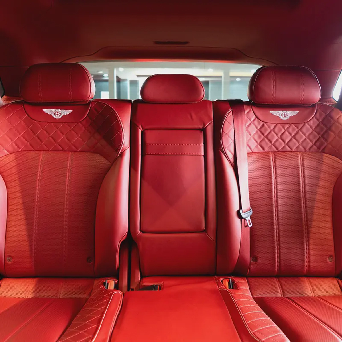 AED 4,994 P.M • 0% Downpayment • Bentley Bentayga W12 • 1 Year Warranty-12-12