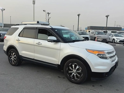 EXPLORER 7 SEATER LIMITED V4  FRESH JAPAN IMPORTED LOW MILEAGE 83000 kms-7