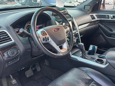 EXPLORER 7 SEATER LIMITED V4  FRESH JAPAN IMPORTED LOW MILEAGE 83000 kms-12