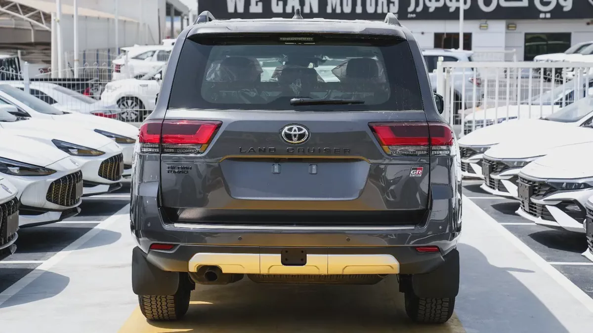 Toyota Land Cruiser GR Sport 3.3 DIESEL FULL  2026 - GCC Specs - Brand New-8-8