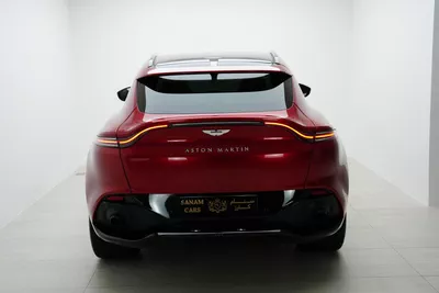 Aston Martin DBX 550-3