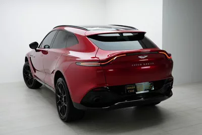 Aston Martin DBX 550-16