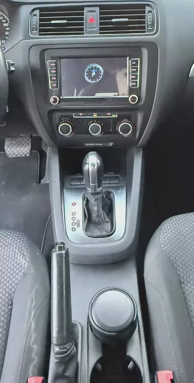 Volkswagen Jetta Comfortline 2014 | GCC Specs | Well Maintained-10
