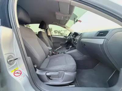 Volkswagen Jetta Comfortline 2014 | GCC Specs | Well Maintained-12
