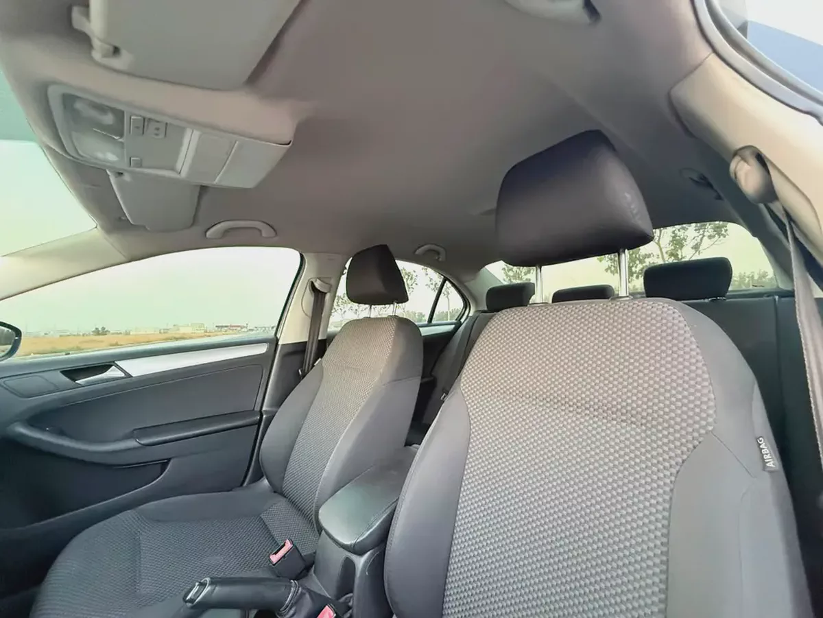 Volkswagen Jetta Comfortline 2014 | GCC Specs | Well Maintained-9-9