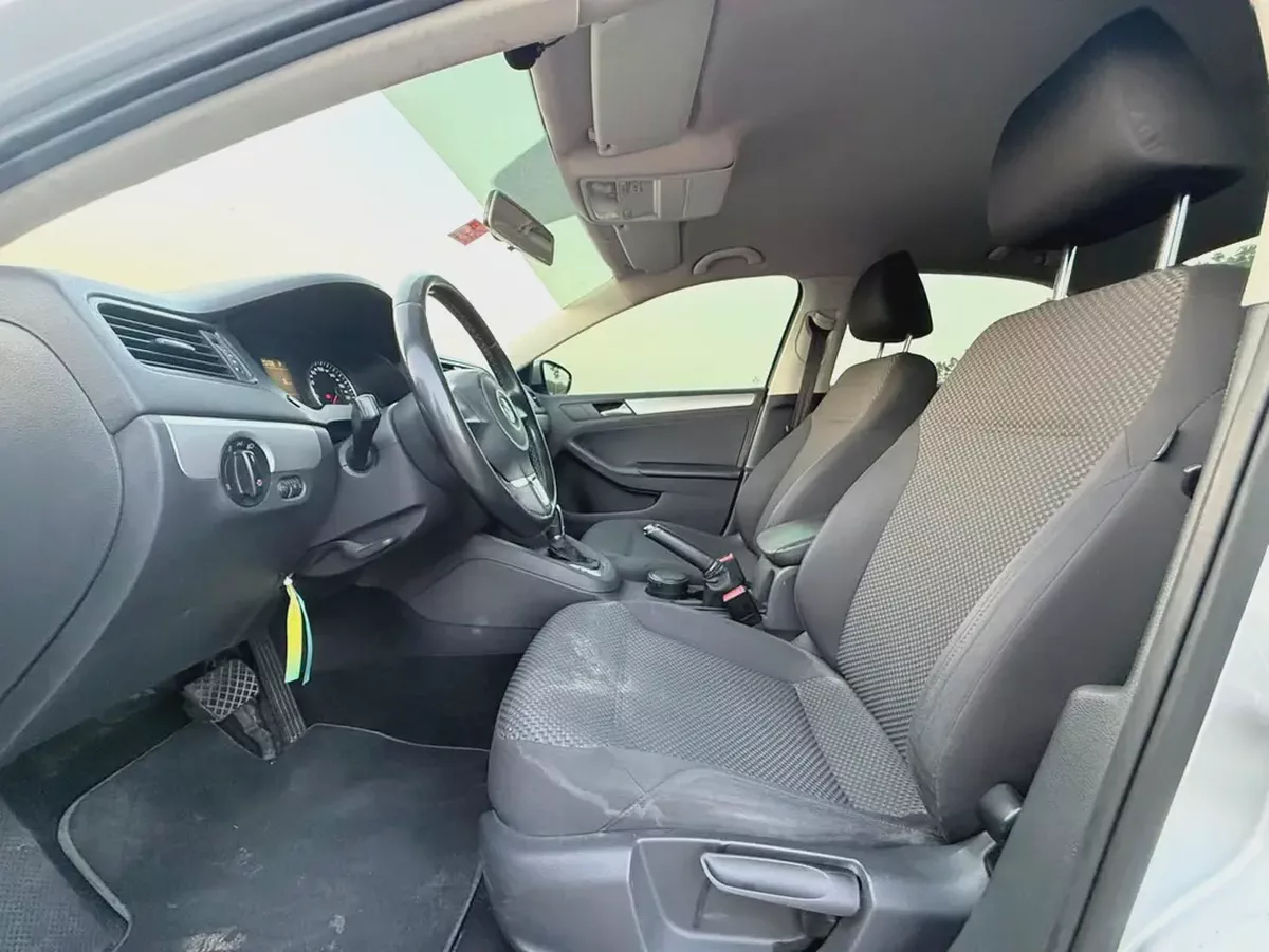 Volkswagen Jetta Comfortline 2014 | GCC Specs | Well Maintained-14-14