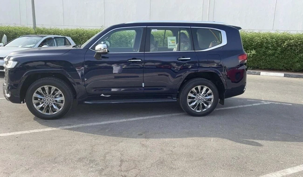 Toyota Land Cruiser LAND CRUISER VX.R TWIN TURBO