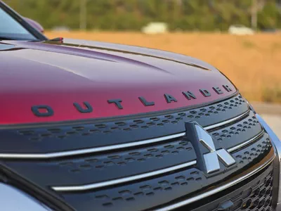 2023 Mitsubishi Outlander Black Edition GCC Specs-17