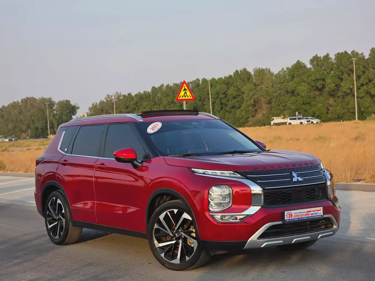 2023 Mitsubishi Outlander Black Edition GCC Specs-1-1