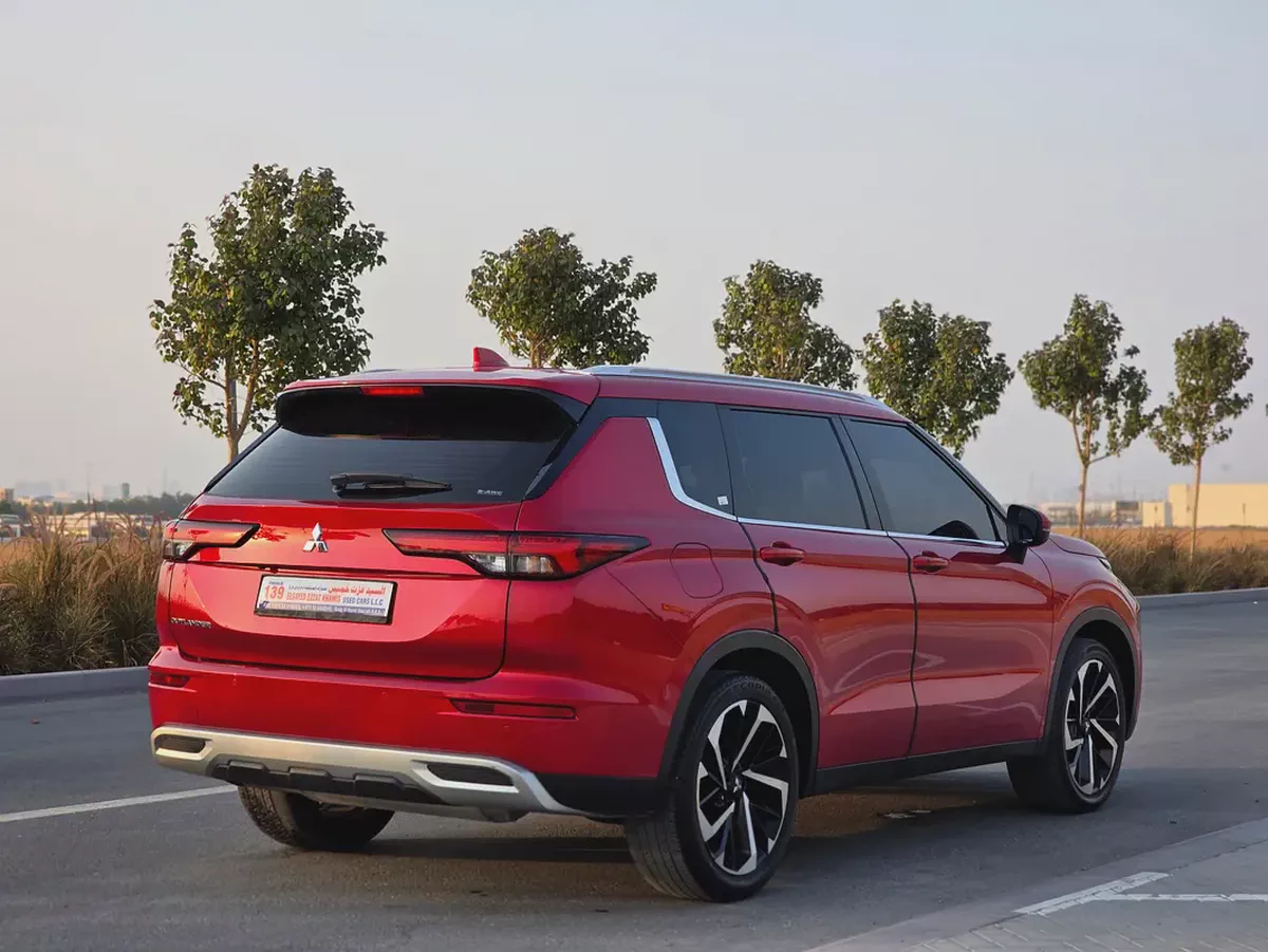2023 Mitsubishi Outlander Black Edition GCC Specs-6-6