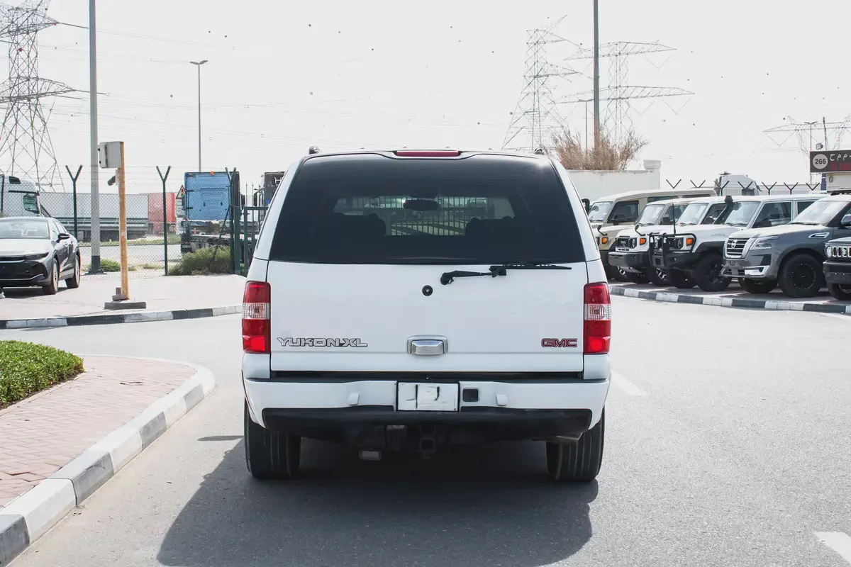 2001 - GMC YUKON XL DENALI -  JAPAN IMPORTED-7-7