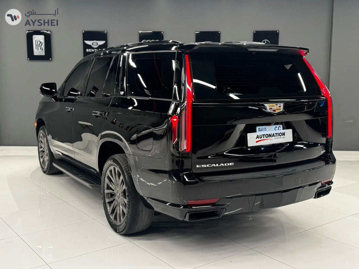 Cadillac Escalade 2021-9-9