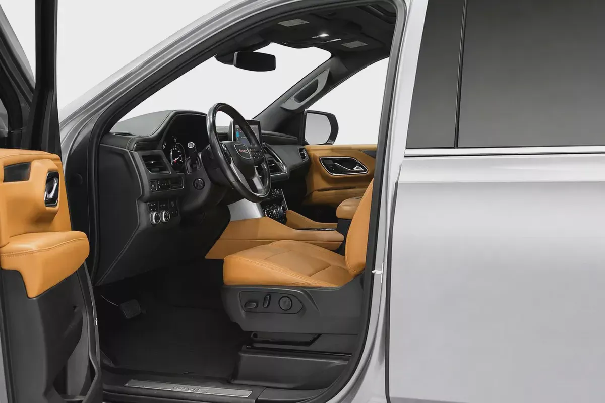 GMC Yukon SLT 5.3 V8 2021 l Panoramic Roof l AED 1,958 / Monthly-11-11