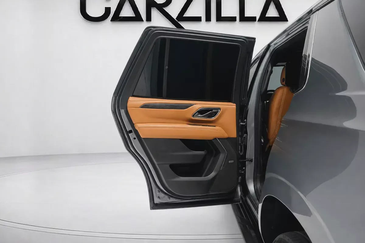 GMC Yukon SLT 5.3 V8 2021 l Panoramic Roof l AED 1,958 / Monthly-7-7