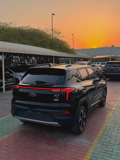 Brand New JAC JS4 2024 GCC Specs | Reliable SUV-3