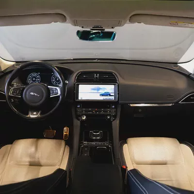 AED 1,436 p.m • 0% Downpayment • Jaguar F-Pace R-Sport • 1 Year Warranty-13