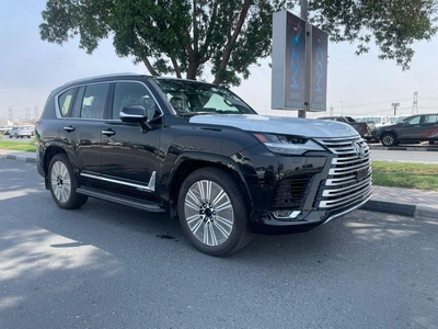 Lexus LX600 SIGNATURE-1