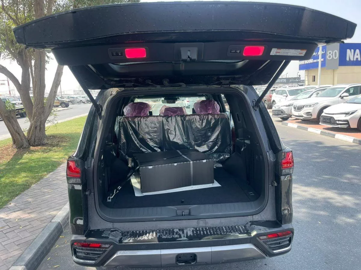 Lexus LX600 SIGNATURE-15-0