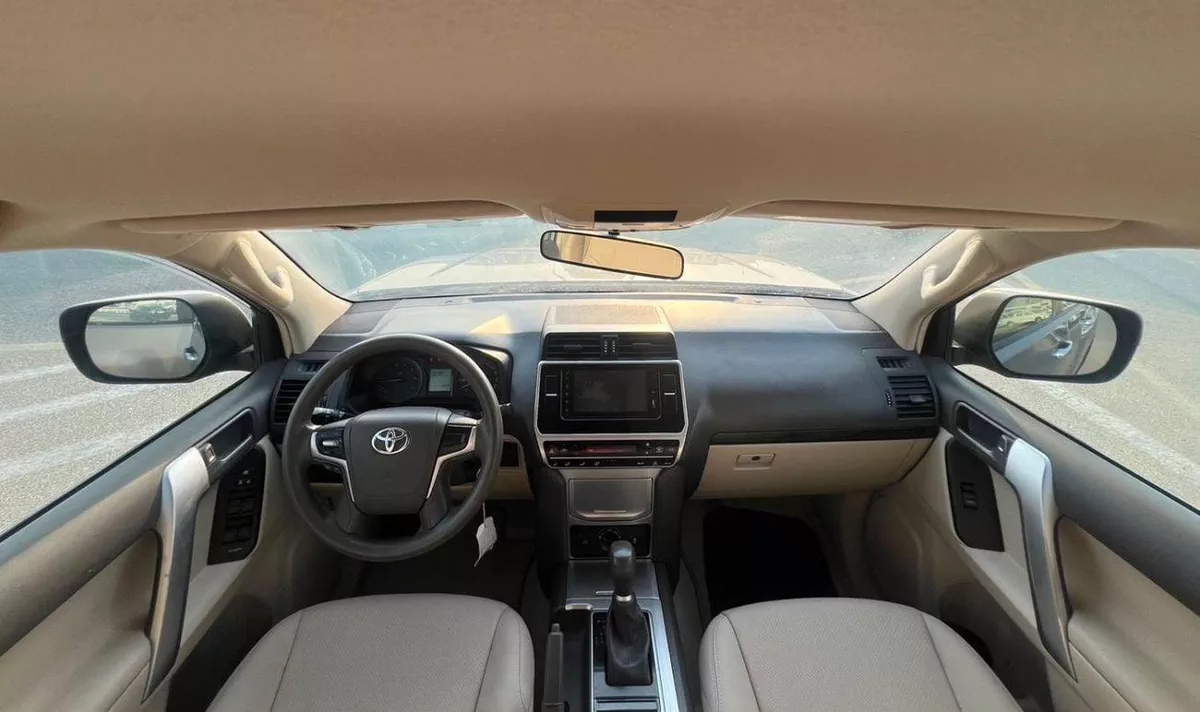 Toyota Prado TX-L 2022  Toyota Prado TXL 2.7L V4- AWD 4x4 - No Accedent -  - Rear Sensor --9-0
