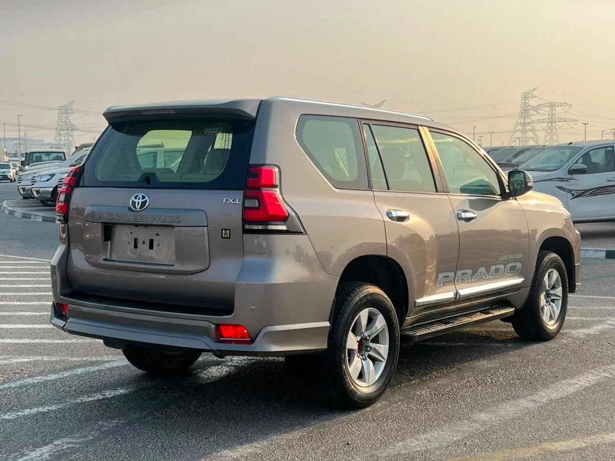 Toyota Prado TX-L 2022  Toyota Prado TXL 2.7L V4- AWD 4x4 - No Accedent -  - Rear Sensor --5-0