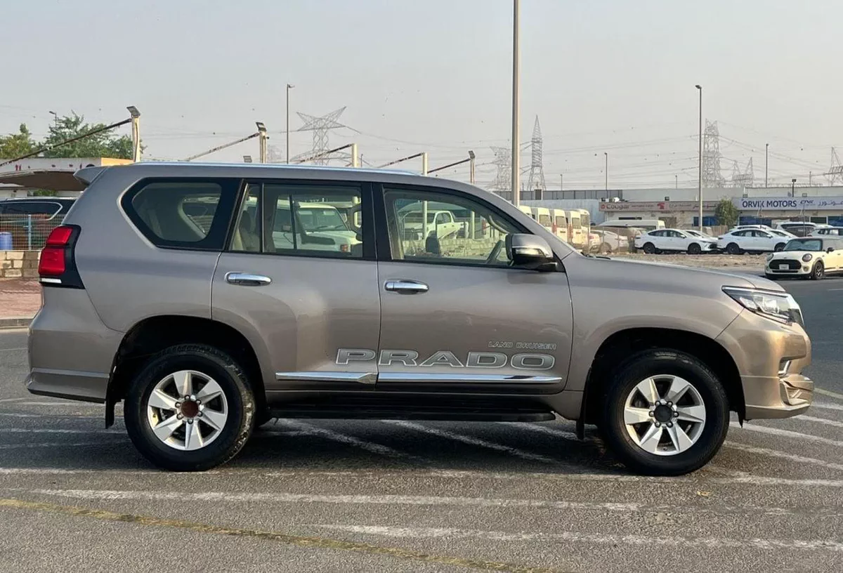 Toyota Prado TX-L 2022  Toyota Prado TXL 2.7L V4- AWD 4x4 - No Accedent -  - Rear Sensor --6-0