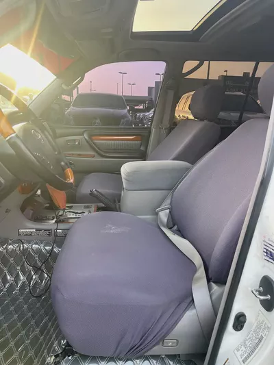 Lexus LX 470 2006 | American Specs | Well Maintained-10