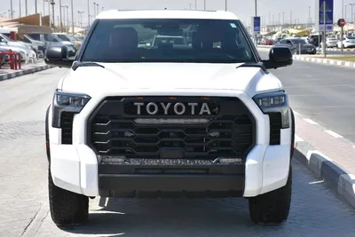 TUNDRA TRD PRO HYBRID 4.W.D. 2024 | WHITE-2