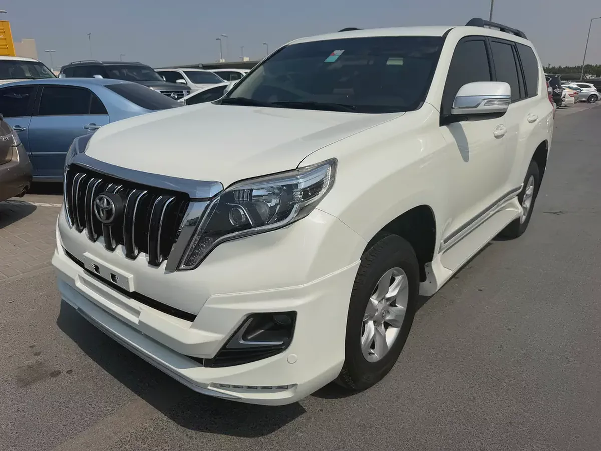 Toyota Prado Limited 2013 look 2017GCC Specs in Excellent Condition-1-1