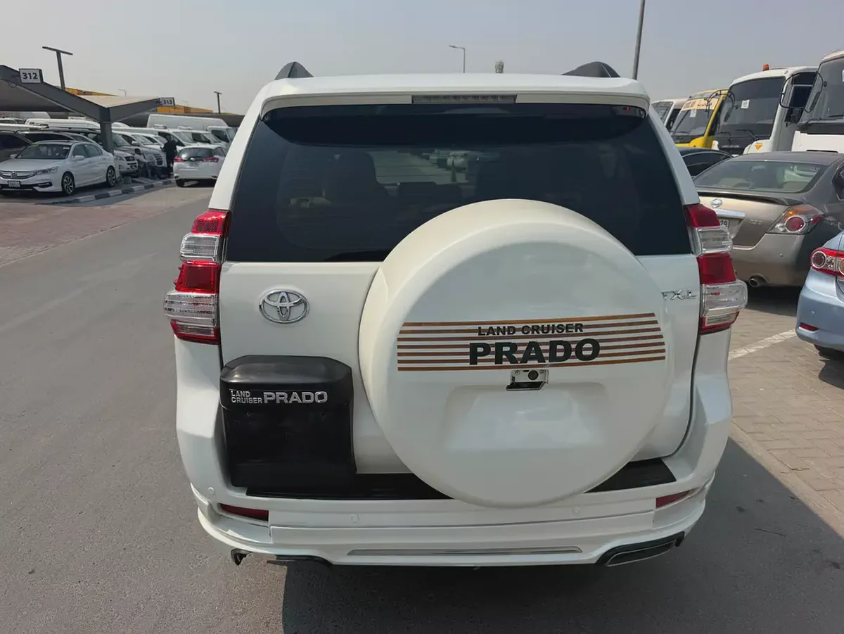 Toyota Prado Limited 2013 look 2017GCC Specs in Excellent Condition-4-4