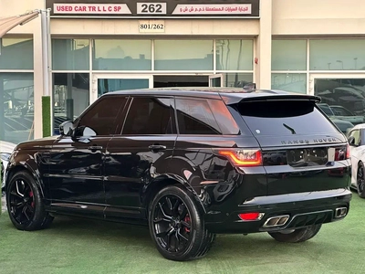 RANGE ROVER SPORT SVR GCC 2018 ORIGINAL PAINT PERFECT CONDITION-3