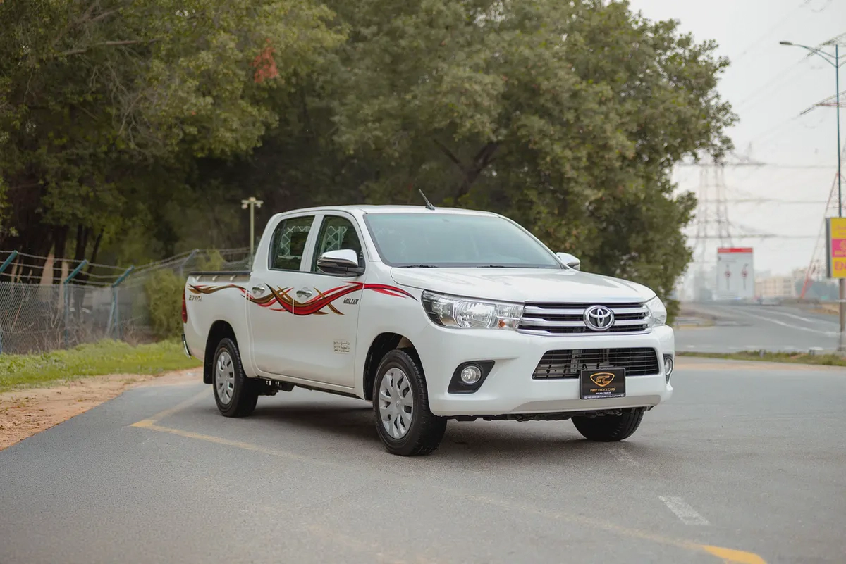 Hilux | Double Cabin 4x2 | Automatic | GCC Specs | Ref#T45854