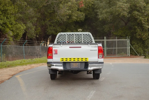 Hilux | Double Cabin 4x2 | Automatic | GCC Specs | Ref#T45854