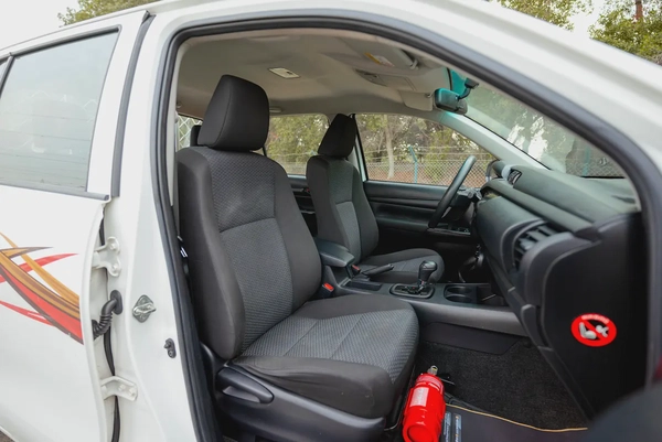 Hilux | Double Cabin 4x2 | Automatic | GCC Specs | Ref#T45854