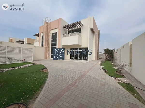 Luxury Living l American Style Villa l For Rent