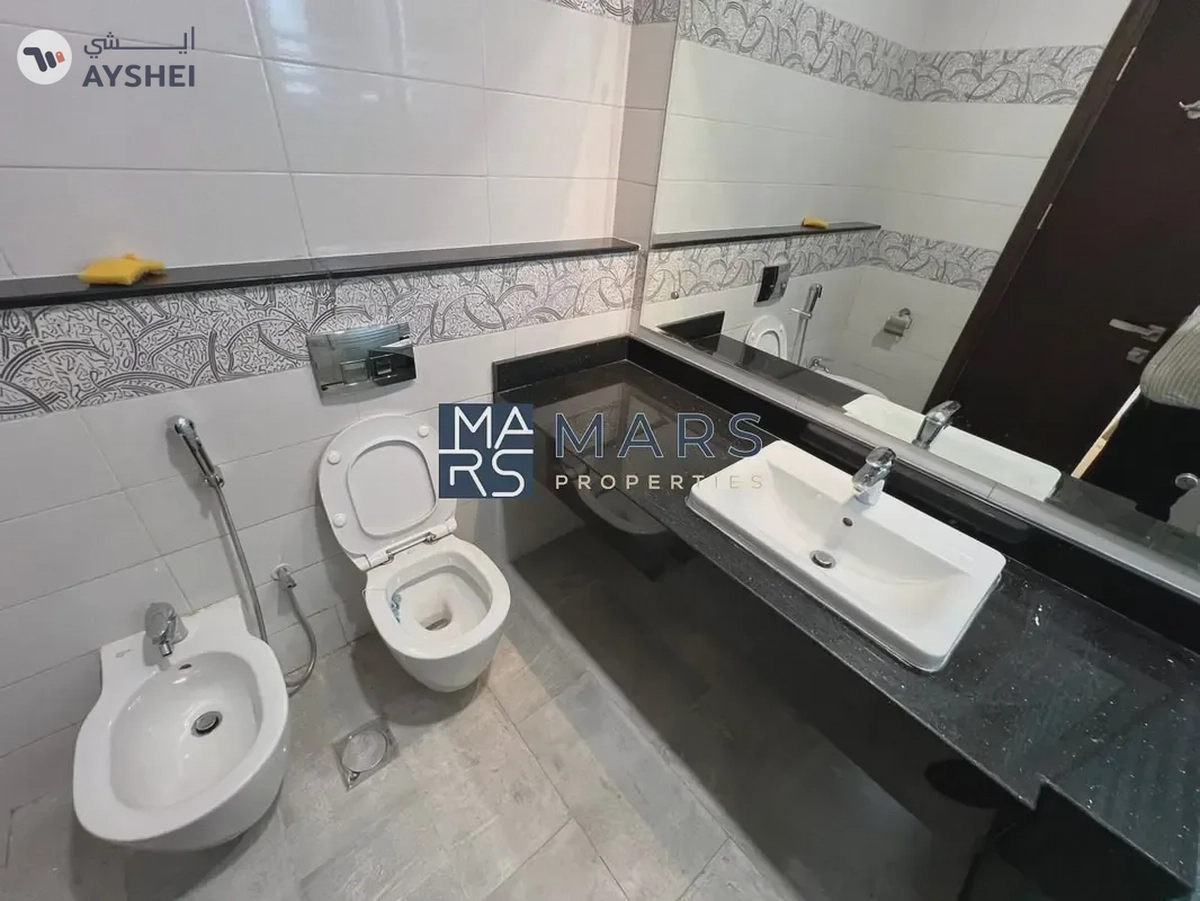 Luxury Living l American Style Villa l For Rent-8-8