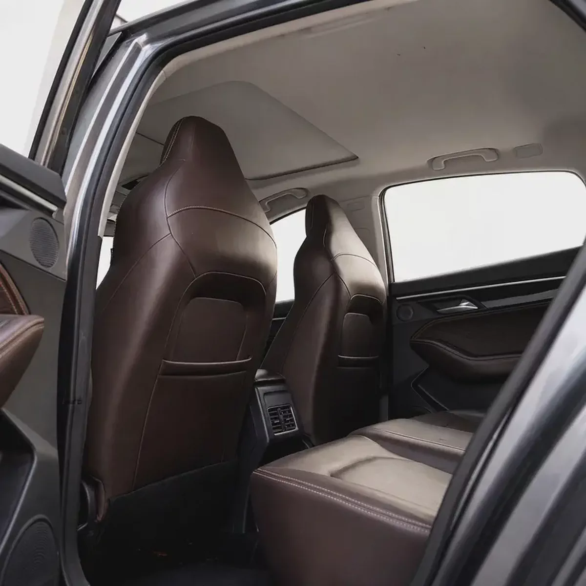 AED 669 P.M • 0% Downpayment • JAC J7 • 1 Year Warranty-9-9