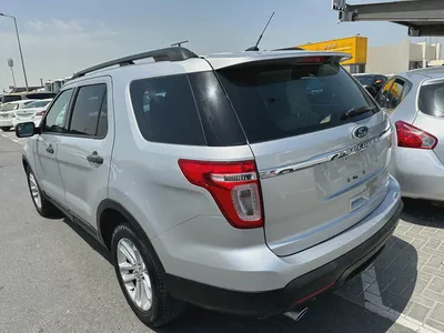ford Explorer 2013 silver color GCC calen car-8