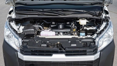 Toyota Hiace STD 3.5D MT CARGO MY2025-16