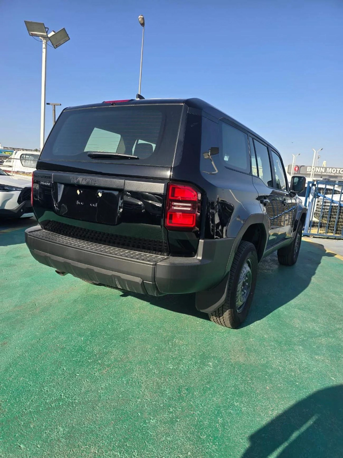 Toyota Prado 2.4 – Basic Options – 2026 – GCC Spec-8-8