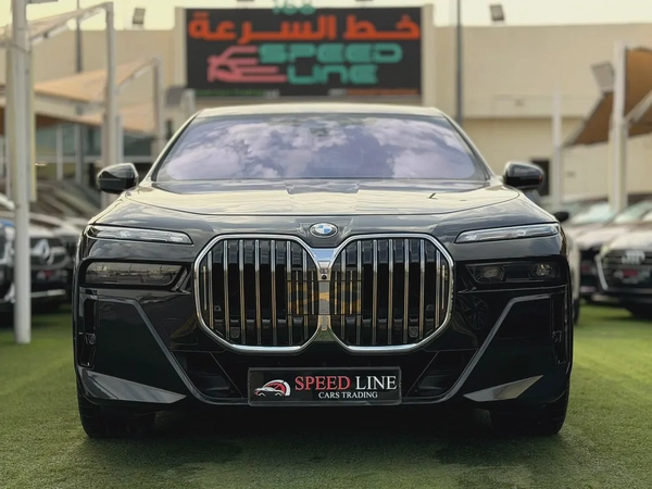 BMW 740i Master Class xDrive GCC Space Under warranty