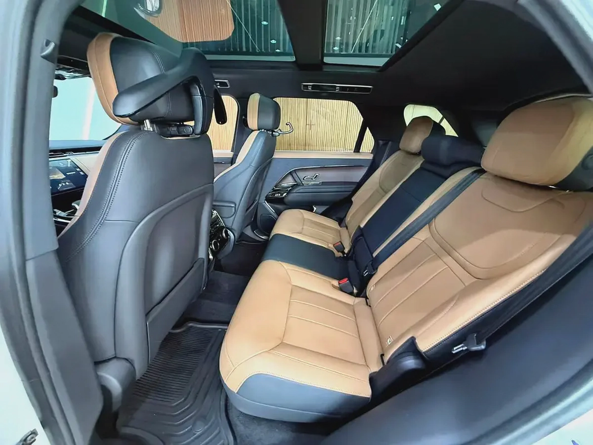 2024 Land Rover Range Rover Sport P400 Dynamic HSE-9-9