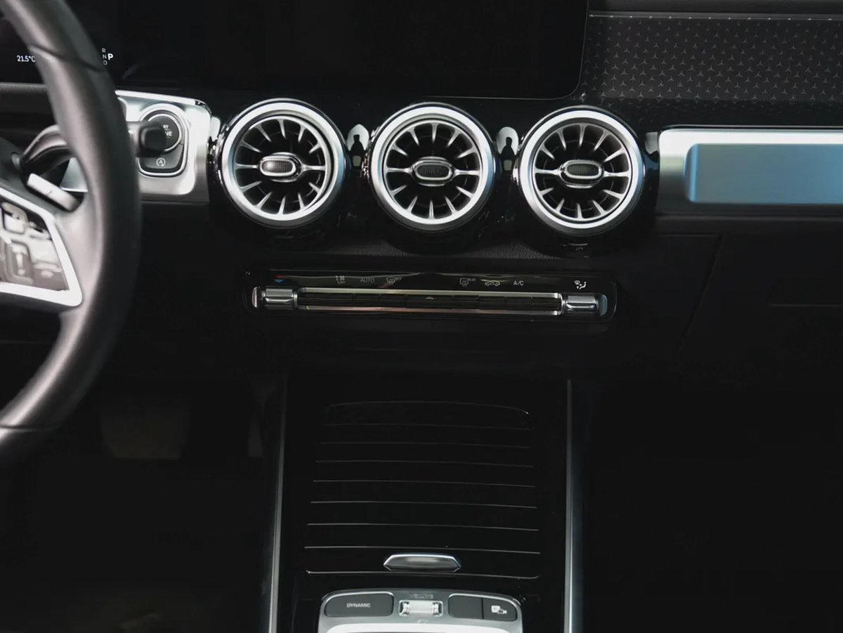 2023 Mercedes-Benz GLB 200 - LOW MILEAGE | PERFECT CONDITION-9-9